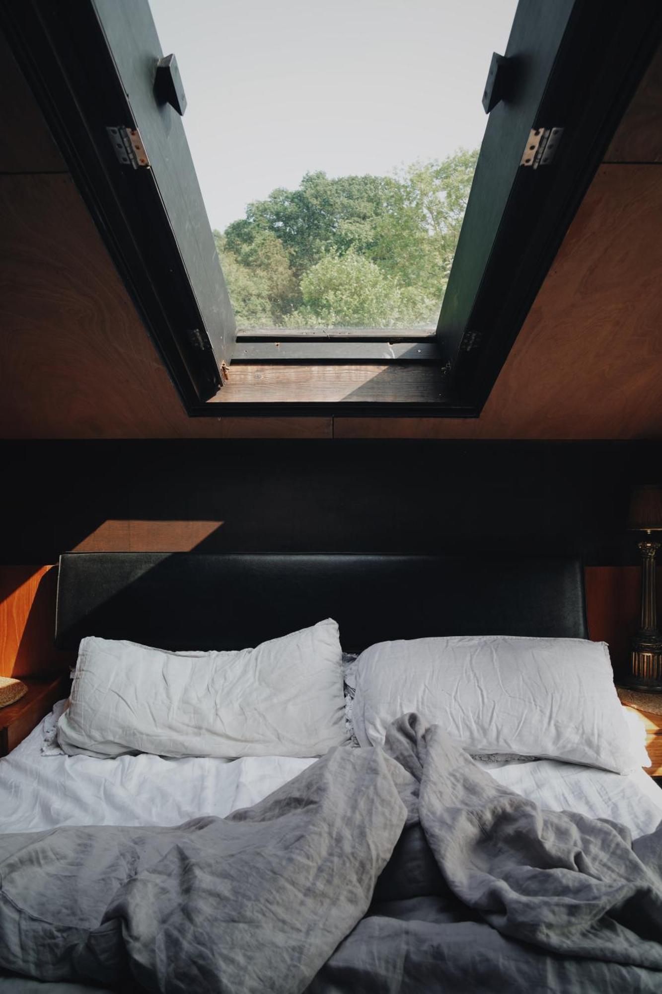 Two Unique Cabins Wrapped In Beautiful Welsh Scenery Presteigne Esterno foto