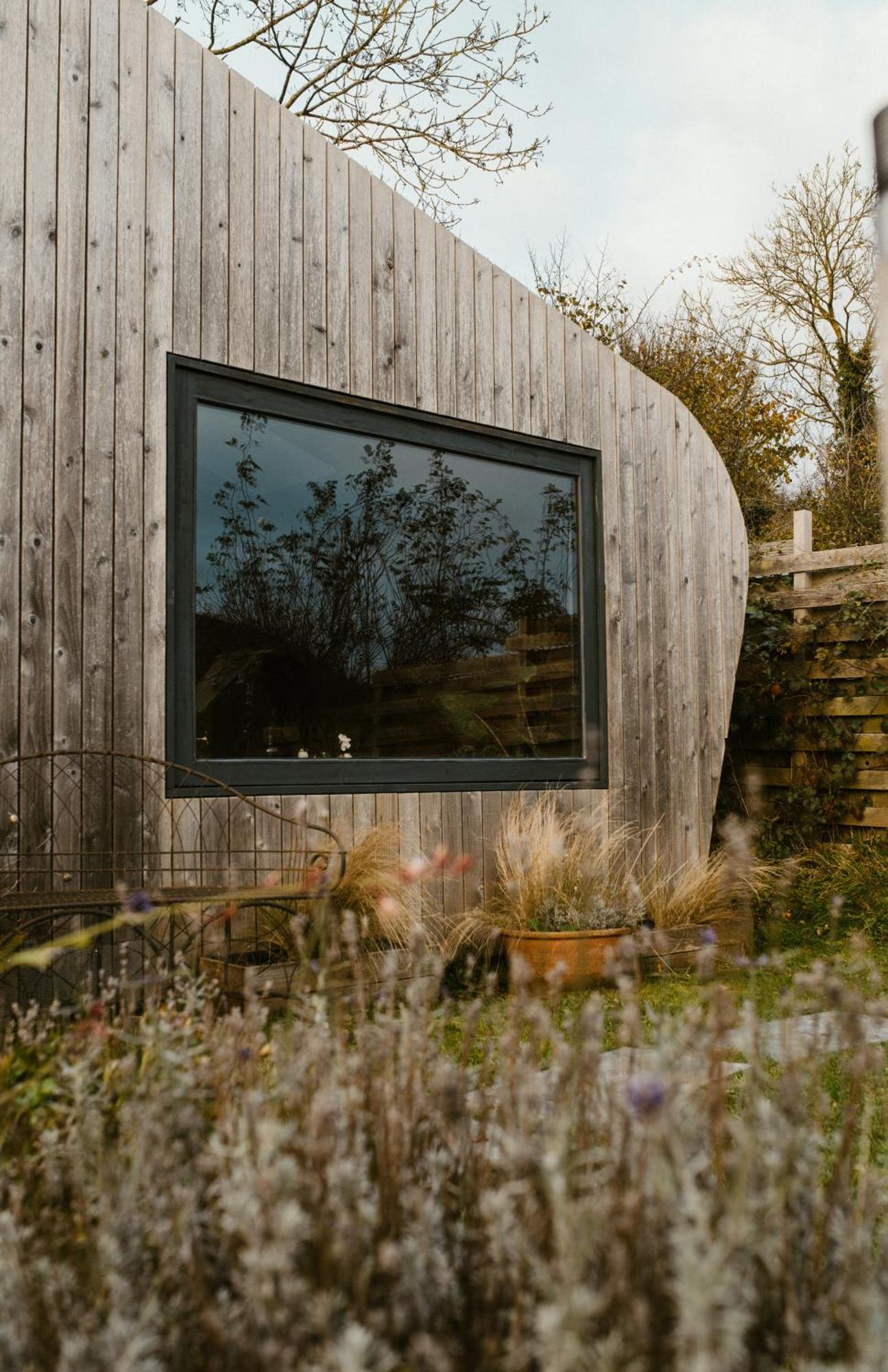 Two Unique Cabins Wrapped In Beautiful Welsh Scenery Presteigne Esterno foto